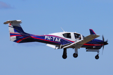 PH-TAX · Diamond DA-50RG · (EGCK)