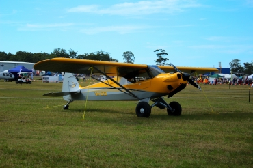 VH-ETB · Carbon Cub EX CCK-1865 · (WOL / YWOL)