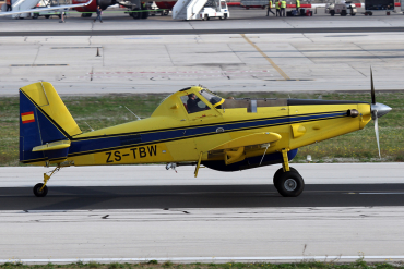 ZS-TBW · Air Tractor AT-802A · (MLA / LMML)