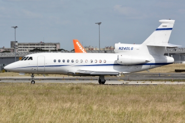 N240LG · Dassault Falcon 900EX · (LIS / LPPT)