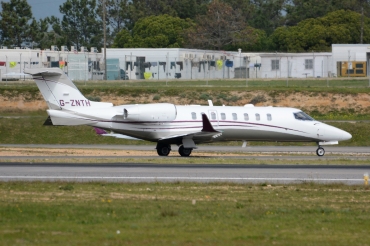 G-ZNTH · Bombardier Learjet 75 · (FAO / LPFR)