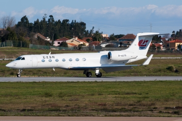 B-8275 · Gulfstream G550 · (OPO / LPPR)