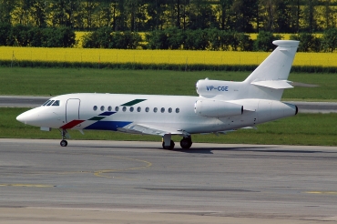 VP-CGE · Dassault Falcon 900EX · (VIE / LOWW)