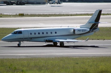 PR-EST · Gulfstream G200 · (LIS / LPPT)