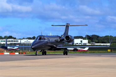 M-RBIG · Learjet 45 · (BRS / EGGD)