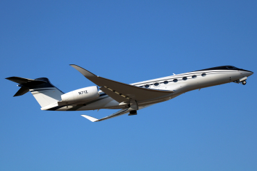 N71Z · Gulfstream Aerospace G700 · (MLA / LMML)