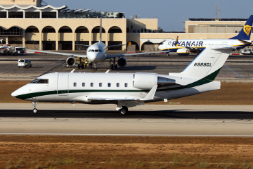 N888QL · Bombardier CL-600-2B16 Challenger 604 · (MLA / LMML)