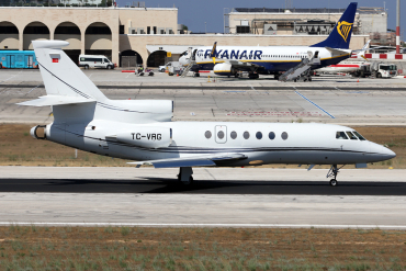 TC-VRG · Dassault Falcon 50EX · MLA / LMML