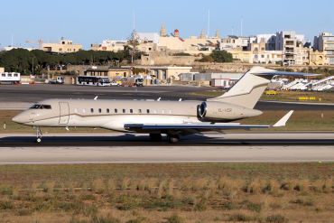 YL-VCR · Bombardier BD-700-1A10 Global Express · (MLA / LMML)