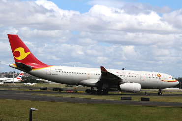 B-8659 · Airbus A330-243 · (SYD / YSSY)