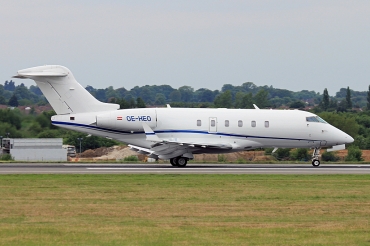 OE-HEO · Bombardier BD-100-1A10 Challenger 300 · (LTN / EGGW)
