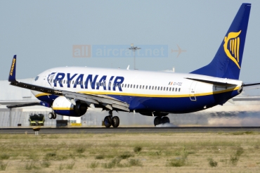 EI-FEE · Boeing 737-8AS(WL) · (LIS / LPPT)