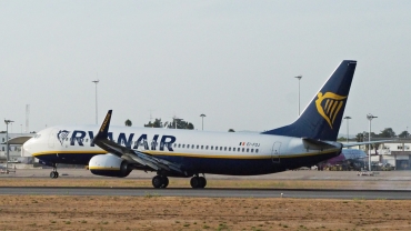 EI-FOG · Boeing 737-8AS(WL) · (FAO / LPFR)