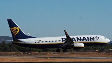 EI-FRI · Boeing 737-8AS(WL) · (FAO / LPFR)