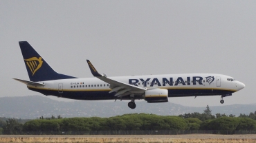 EI-GJH · Boeing 737-8AS(WL) · (FAO / LPFR)