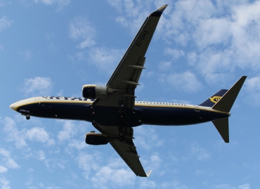 EI-DHX · Boeing 737-8AS(WL) · (KRK / EPKK)