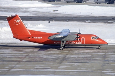 N819MA · De Havilland Canada DHC-8-102 Dash 8 · (MSP / KMSP)