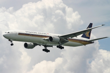 9V-SYI · Boeing 777-312 · (HKG / VHHH)