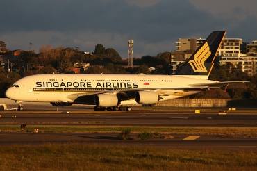 9V-SKW · Airbus A380-841 · (SYD / YSSY)