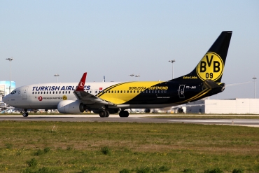TC-JHU · Boeing 737-8F2(WL) · (LIS / LPPT)