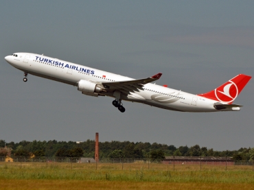 TC-JNZ · Airbus A330-303 · (CPH / EKCH)