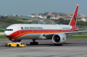 D2-TEJ · Boeing 777-3M2/ER · (LIS / LPPT)