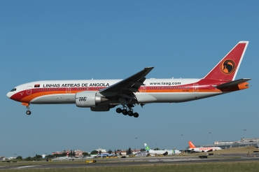 D2-TED · Boeing 777-2M2/ER · (LIS / LPPT)