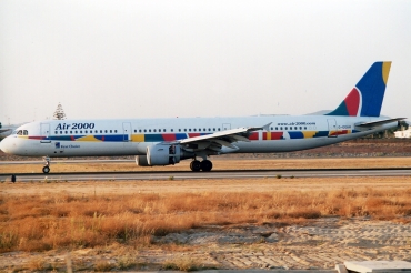 G-OOAH · Airbus A321-211 · (FAO / LPFR)