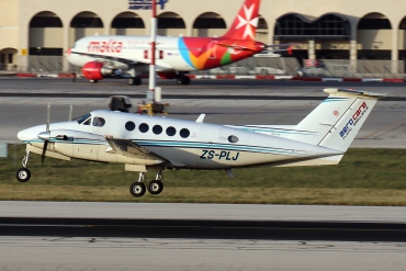 ZS-PLJ · Beechcraft B200 Super King Air · (MLA / LMML)