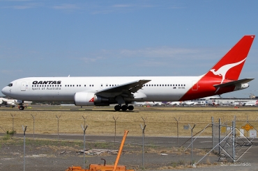 VH-OGL · Boeing 767-338/ER · (SYD / YSSY)