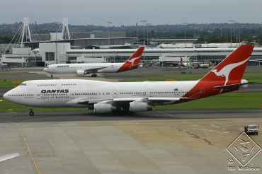 VH-OJK · Boeing 747-438 · (SYD / YSSY)