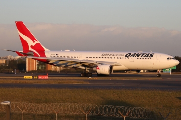 VH-EBO