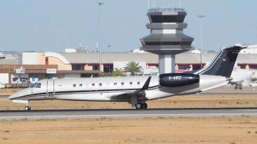 D-AIRZ · Embraer ERJ-135BJ Legacy 650 · (FAO / LPFR)