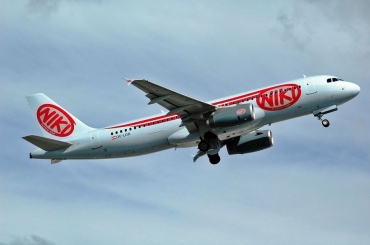 OE-LOR · Airbus A320-232 · (LIS / LPPT)