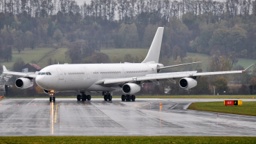 OO-ABE · Airbus A340-313 · (KRK / EPKK)