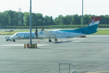 LX-LQB (4512) 2015 Bombardier Dash 8-Q402