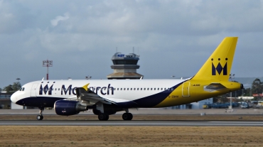 G-ZBAH · Airbus A320-214 · (FAO / LPFR)