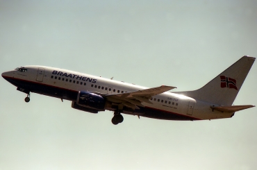 LN-TUF · Boeing 737-705 · (LIS / LPPT)