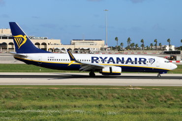 G-RUKC · Boeing 737-8AS(WL) · (MLA / LMML)