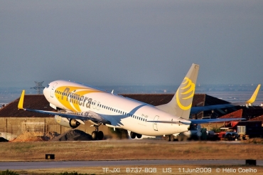 TF-JXI · Boeing 737-8Q8(WL) · (LIS / LPPT)