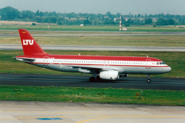 D-ALTA · Airbus A320-232 · (DUS / EDDL)