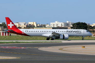 HB-AZI · Embraer 190-400STD · (MLA / LMML)