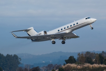 CS-DKH · Gulfstream Aerospace G550 · (OPO / LPPR)