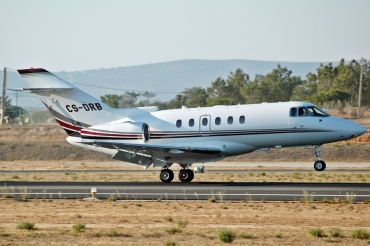 CS-DRB · Raytheon Hawker 800XP · (FAO / LPFR)