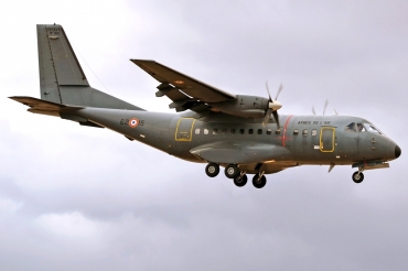 160 · CASA CN-235-200M · (LPA / GCLP)