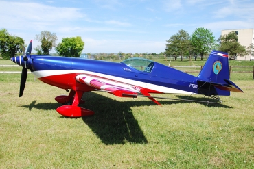 F-TGCI / 4 · Extra EA-330SC · (LFXB)