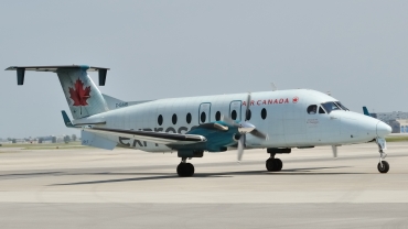 C-GAAS · Beechcraft 1900D · (YUL / CYUL)
