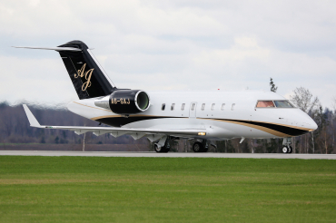 A6-SAJ · Bombardier CL-600-2B16 Challenger 605 · (MSQ / UMMS)