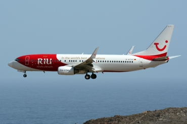 D-ATUZ · Boeing 737-8K5(WL) · (LPA / GCLP)