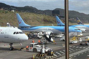 D-ATUN (41660) 2015 Boeing 737-8K5(WL)